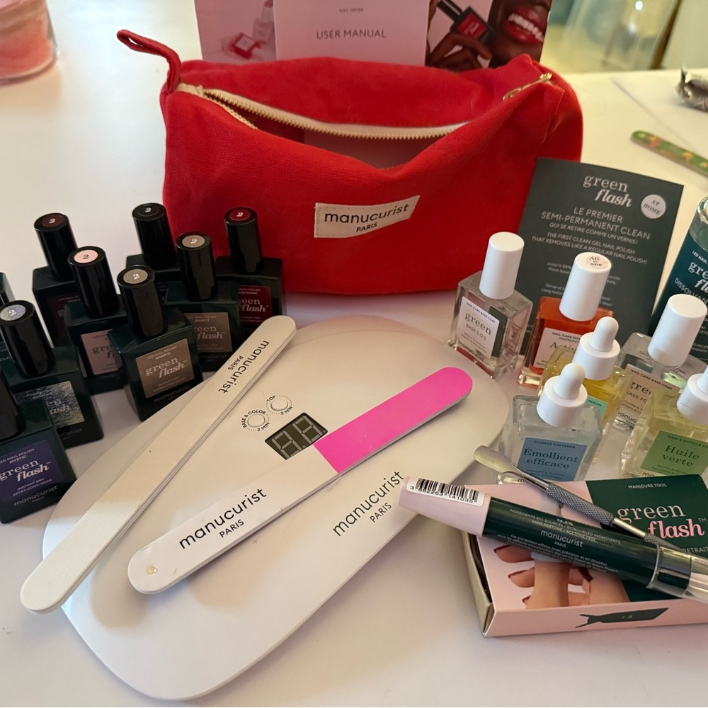 Nail Care Set - Red and White